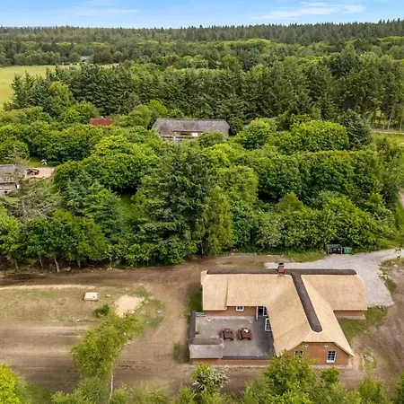 Vakantiehuis Ulf - 2km From The Sea By Interhome *