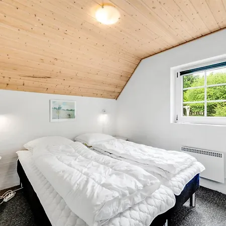 Vakantiehuis Ulf - 2km From The Sea By Interhome *