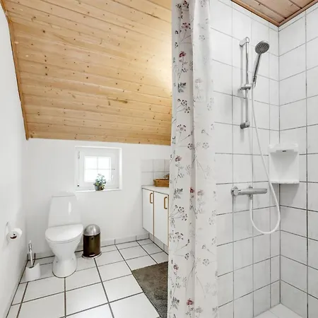Ulf - 2km From The Sea By Interhome Vakantiehuis *